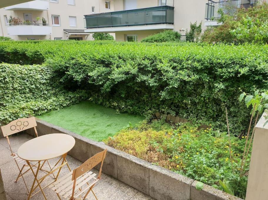 62 M2 Rez De Jardin, Terrasse , 6 Lits Et Parking Appartement Annecy Buitenkant foto