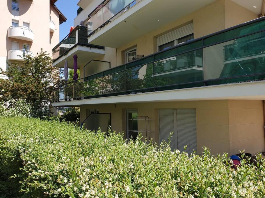 62 M2 Rez De Jardin, Terrasse , 6 Lits Et Parking Appartement Annecy Buitenkant foto